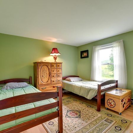 Quiet Catskills Getaway With Deck And Mtn Views New Kingston Εξωτερικό φωτογραφία