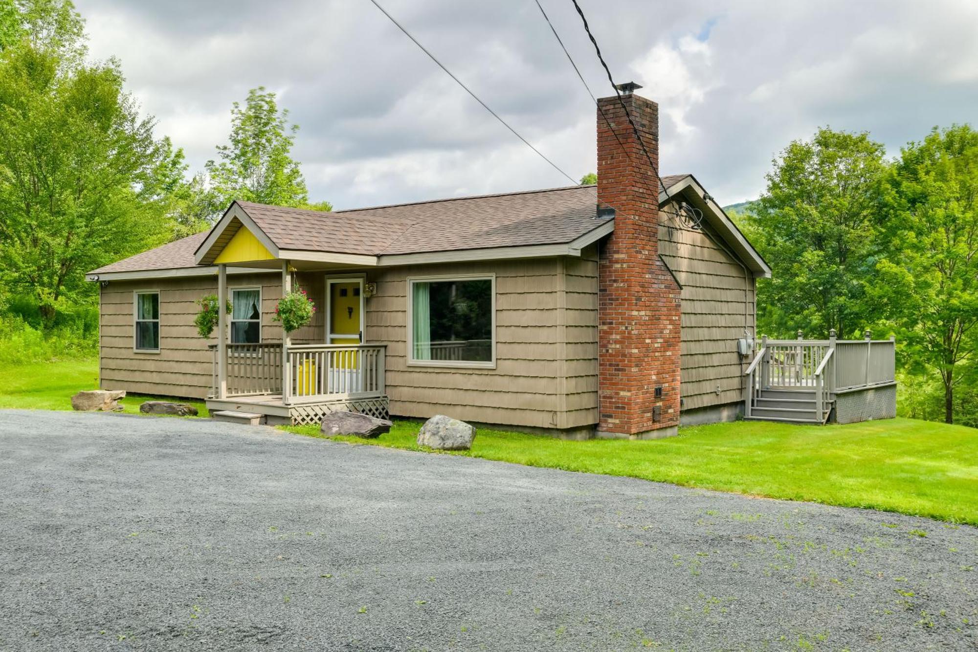 Quiet Catskills Getaway With Deck And Mtn Views New Kingston Εξωτερικό φωτογραφία